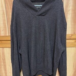 Jos. A. Bank Charcoal V-Neck wool pullover sweater
